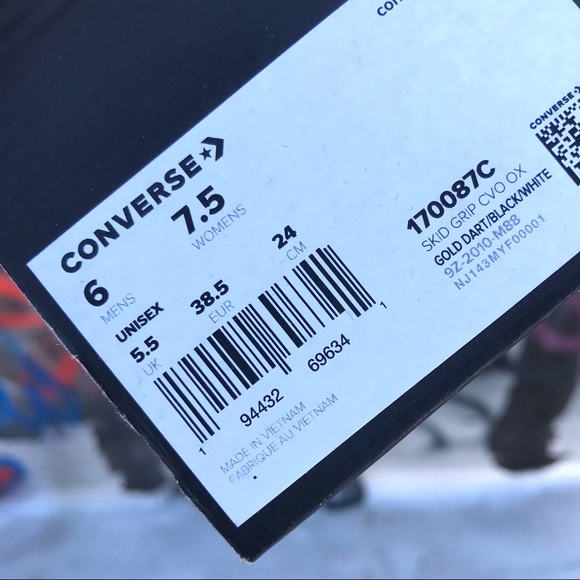 Wmns Converse Skid Grip CVO Ox Gold Dart Sneakers - Picture 9 of 10